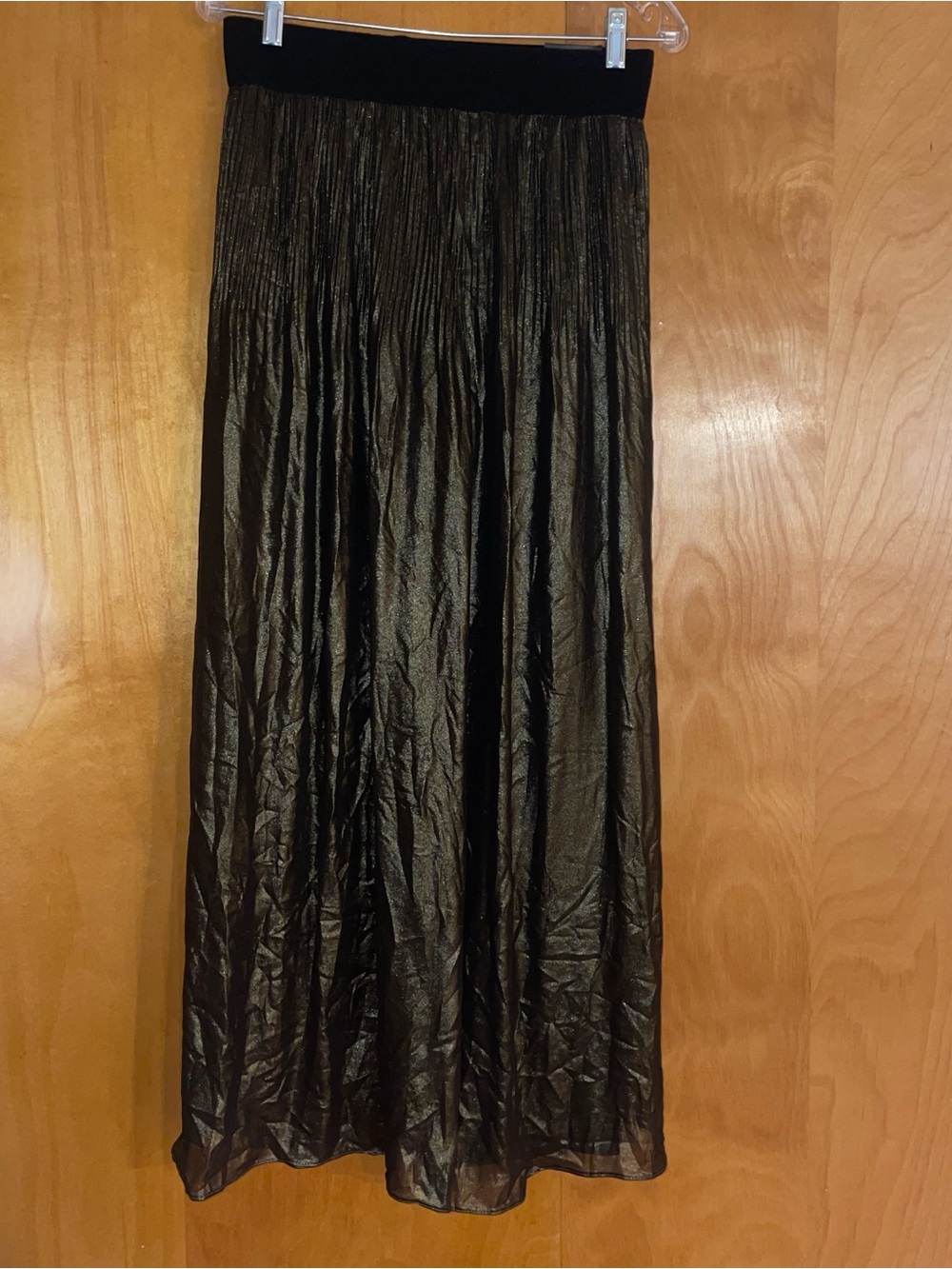 Alfani Metallic Gold-Black Pleated wide leg pants
